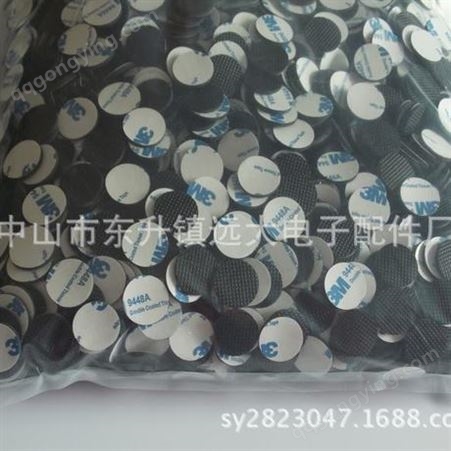 厂家供应商橡胶垫，黑色橡胶垫，灰色橡胶垫，格纹橡胶脚垫