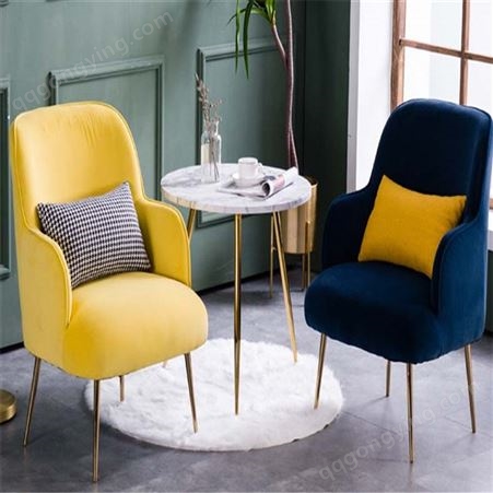 休闲咖啡椅定制价格 现代简约实木餐椅 软包咖啡椅 青岛万千家具