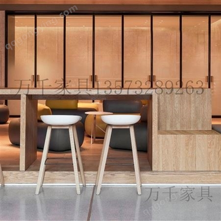 小吃店餐桌椅 咖啡店快餐桌椅定做 现代简约餐椅