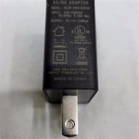 出口旅行充电器回收 外贸USB充电器回收 宏初收购库存手机充电器尾货