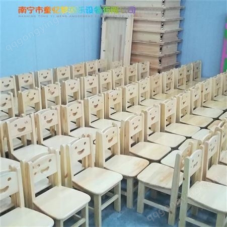 广西实木课桌椅价格 课桌椅单人学生课桌椅