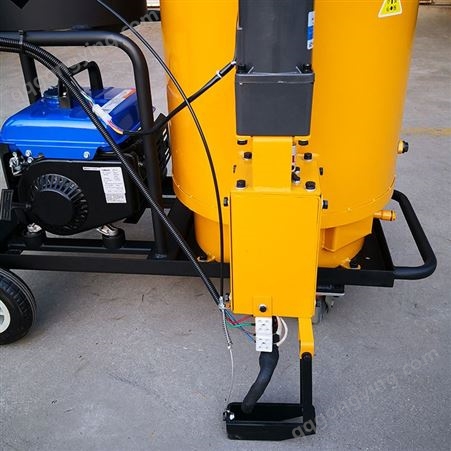 小型沥青灌缝机 60升路面补缝机 小区物业地面翻新养护修补