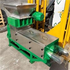 新乡佳创机械 供应全国餐厨垃圾处理设备 螺旋压榨机 输送机