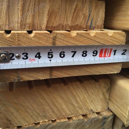 巴劳木板材 户外地板护栏等 上海巴劳木加工厂批发 巴劳木防腐木可定尺加工