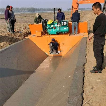 新疆水渠成型机厂家合隆 水利工程沟渠成型机 来图厂家定做