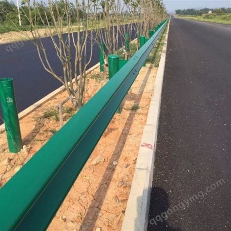 波形护栏板热镀锌高速公路护栏立柱乡村道路隔离防撞护栏可定制