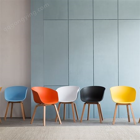 餐椅轻奢北欧现代简约ins家用实木白色休闲咖啡会议洽谈靠背椅子