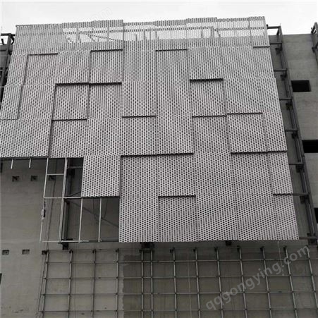 彩涂铝板天花屋顶用彩涂铝板厂家 铝单板生产线