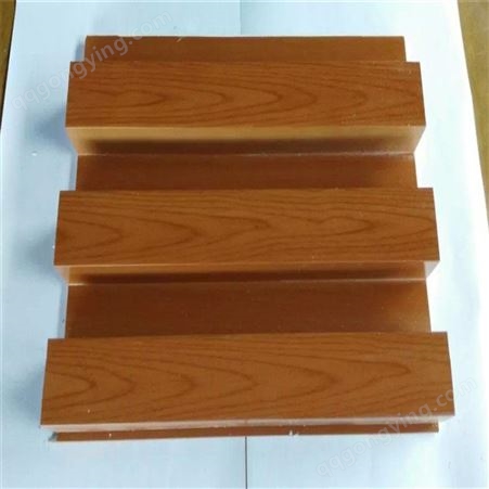 苏州PE木塑墙板防腐防晒仿木纹新型材料PE木塑墙板